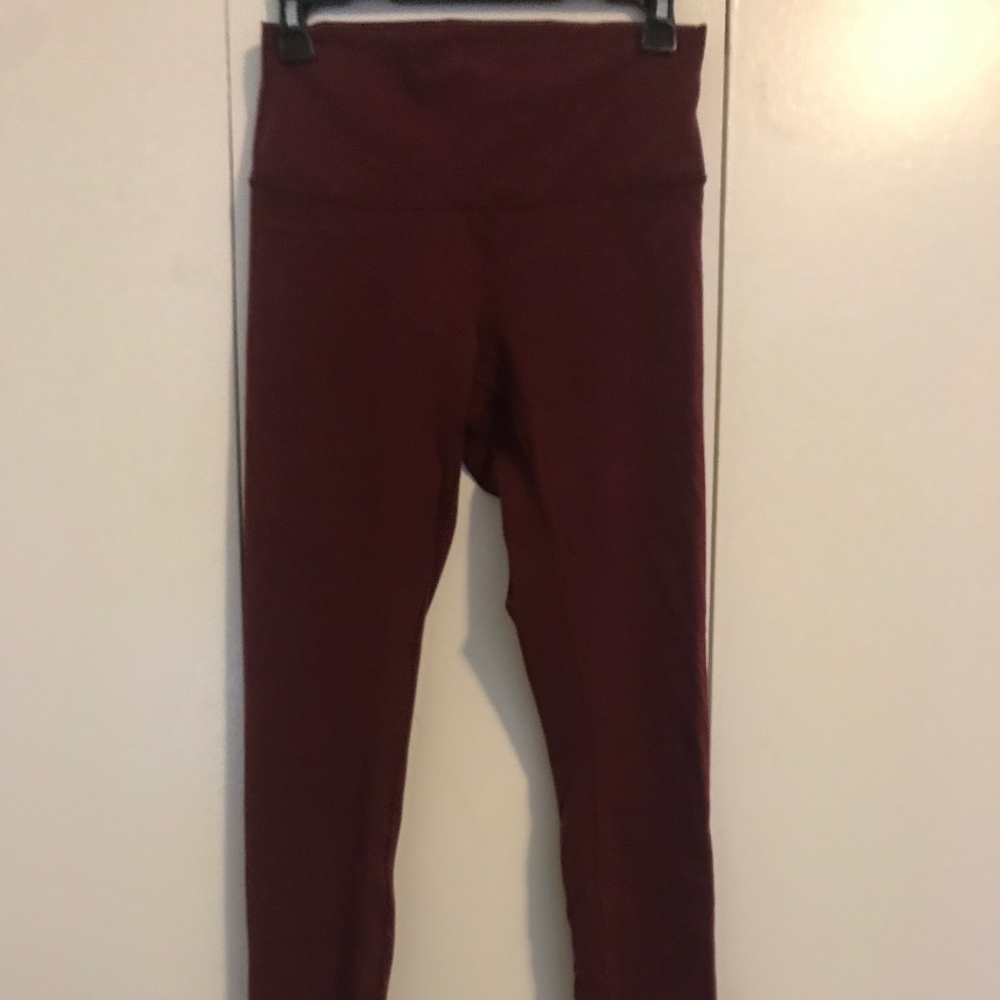 Size 8 Lululemon High-Waisted Wunder Under